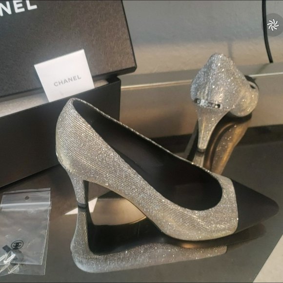 Chanel Sparkle Heels 38.5 GORGEOUS!!! RARE 😍😍😍 - Picture 7 of 17